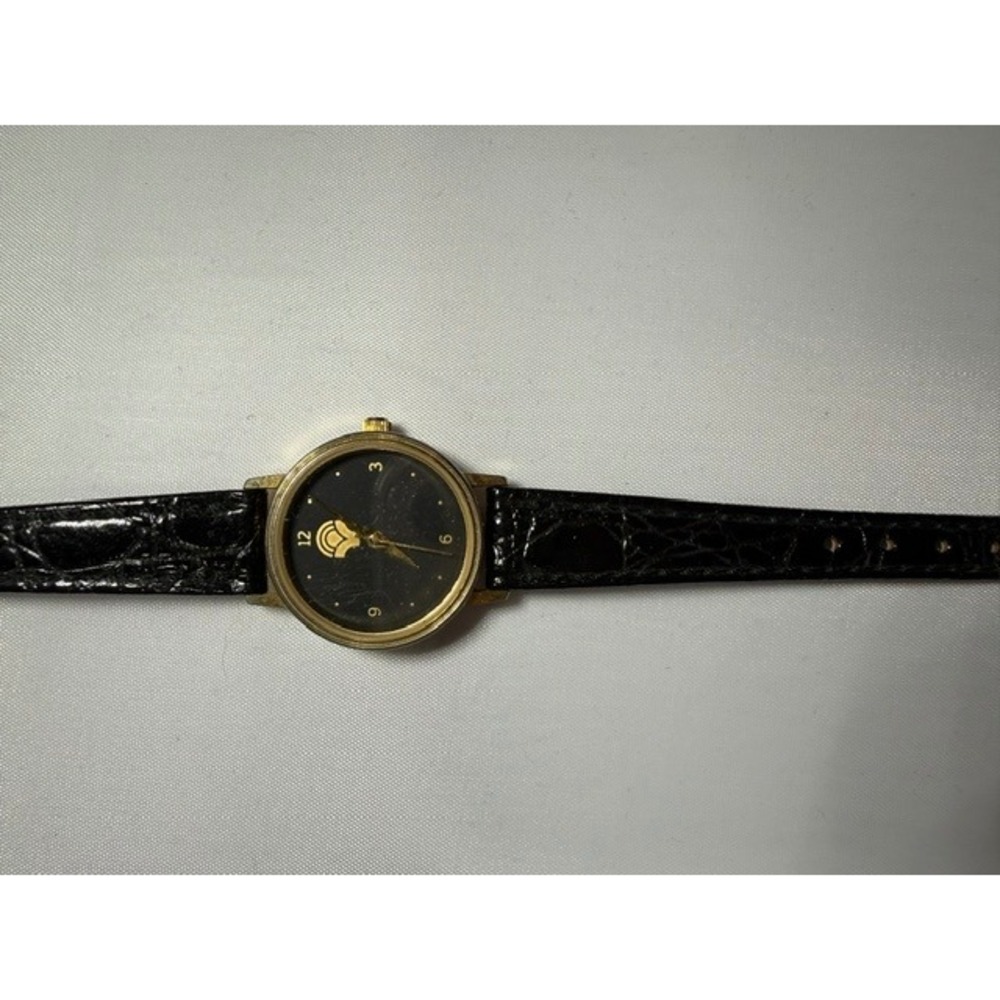 Vintage Seiko Valley Bank Wisconsin Womens Gold Tone Watch Black Leather Strap